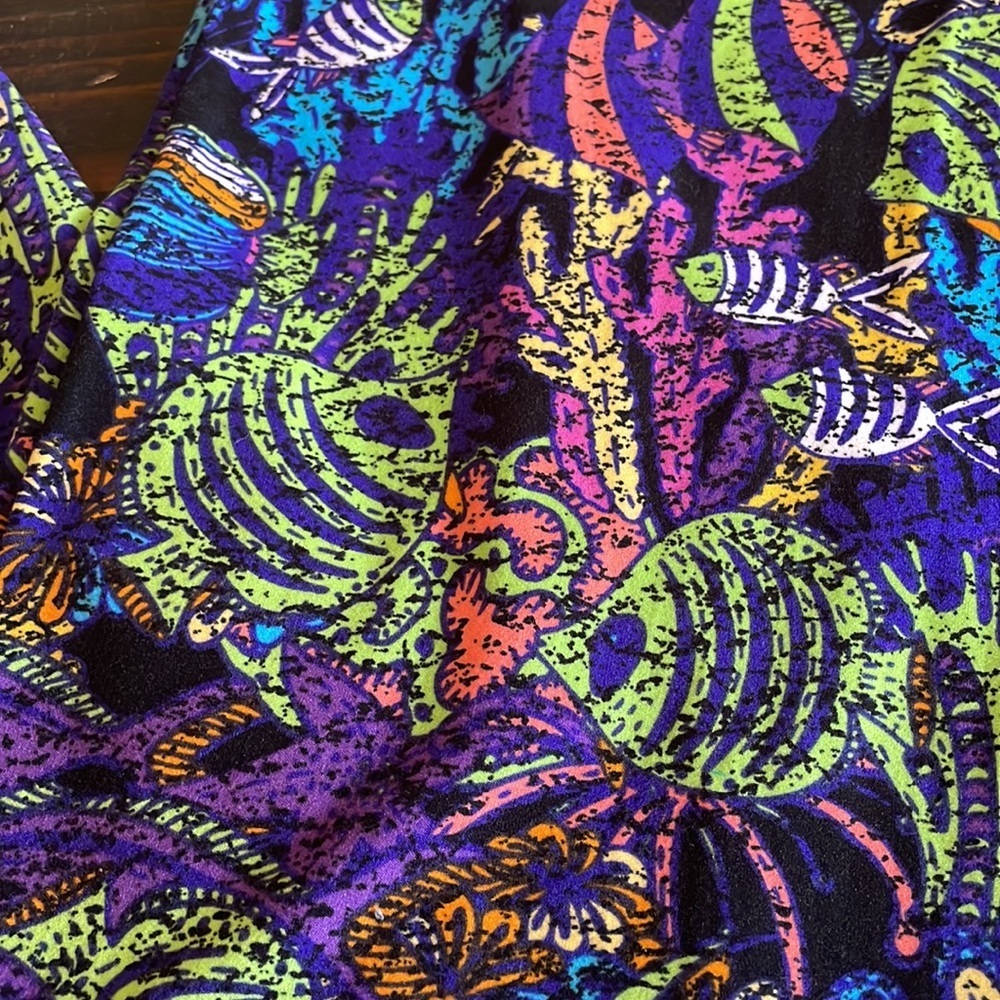 TC NWOT LuLaRoe Leggings EE22 5544 - Picture 2 of 3